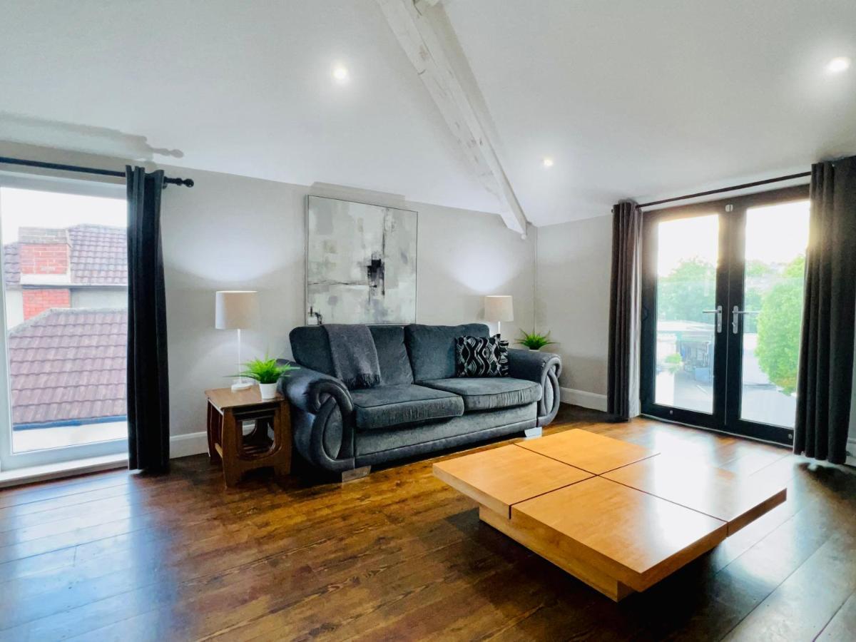 Smart-Home In Original Victorian Building 布里斯托 外观 照片