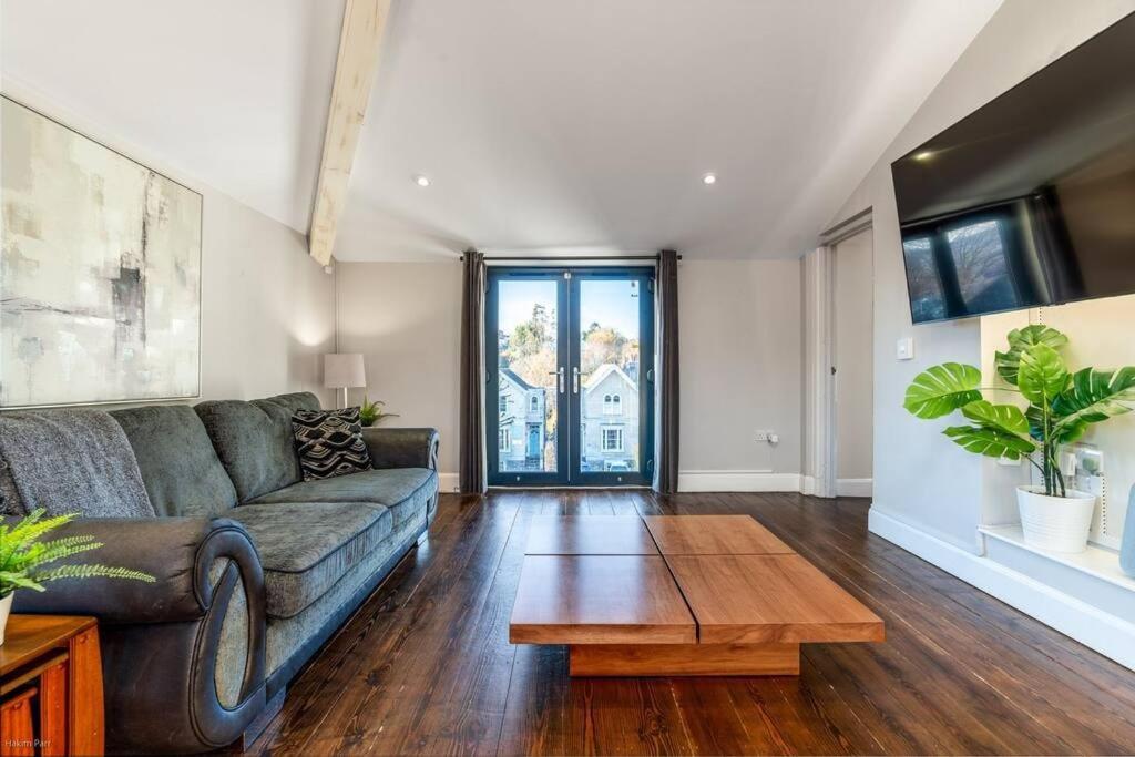Smart-Home In Original Victorian Building 布里斯托 外观 照片