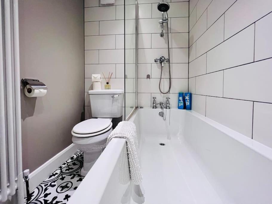 Smart-Home In Original Victorian Building 布里斯托 外观 照片