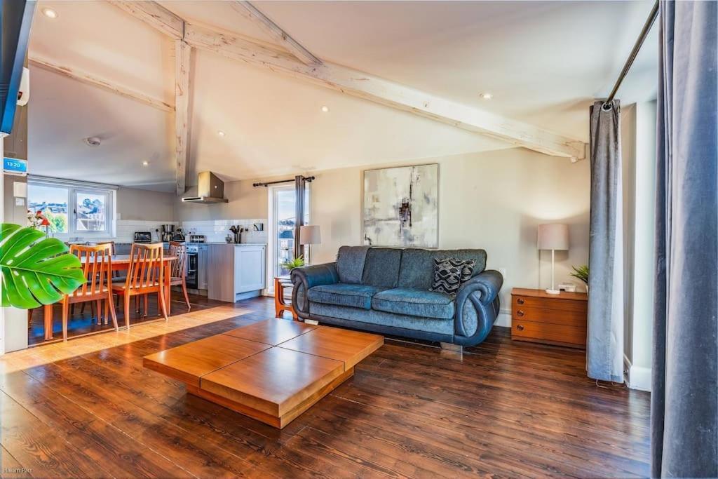Smart-Home In Original Victorian Building 布里斯托 外观 照片
